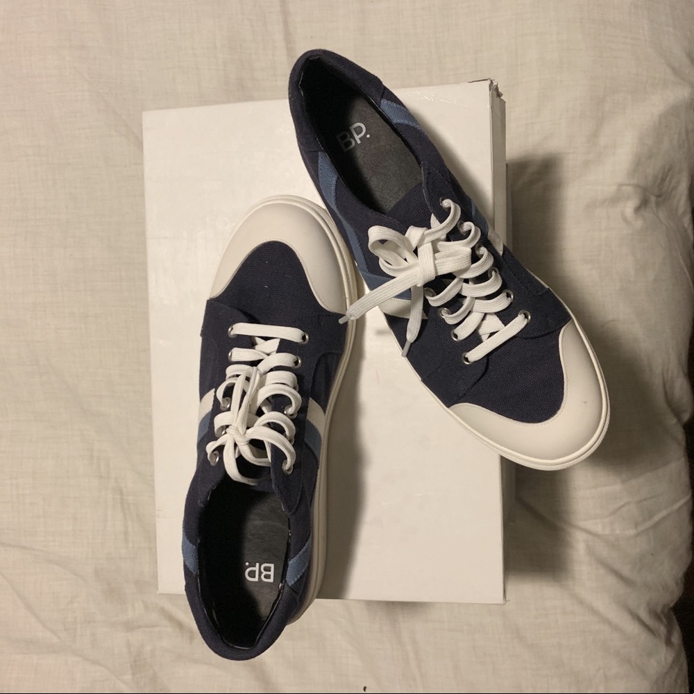 BP Sneakers